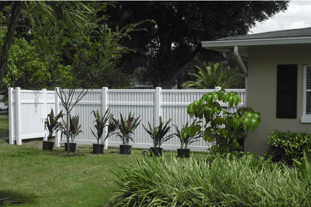 Semi-Private Vinyl Fence