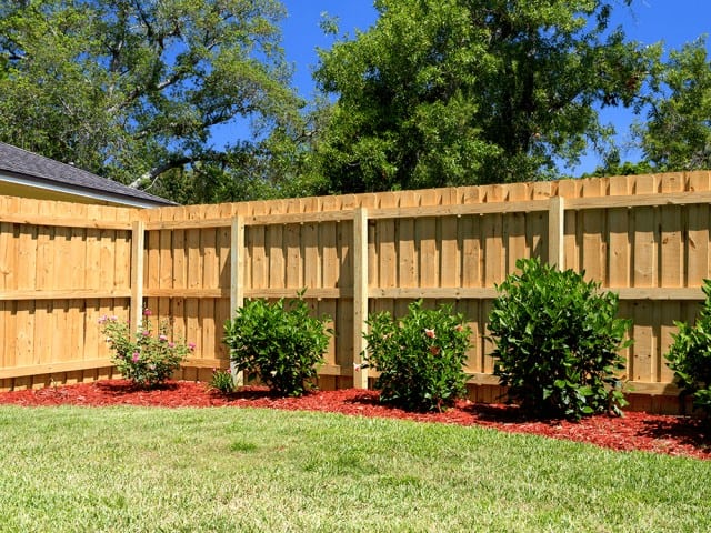 Wood Fence - Board on Board 13