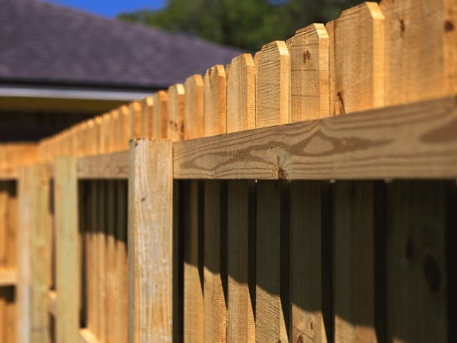 Wood Fence - Board on Board 14