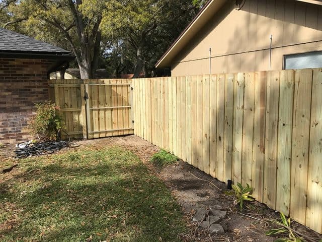 Wood Fence - Board on Board 9