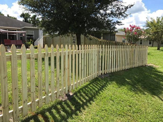 Wood Fence - Picket 1