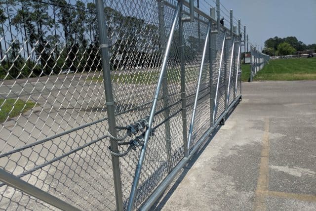 Commercial Chain Link Fence 8