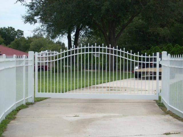 Gates & Entry 6