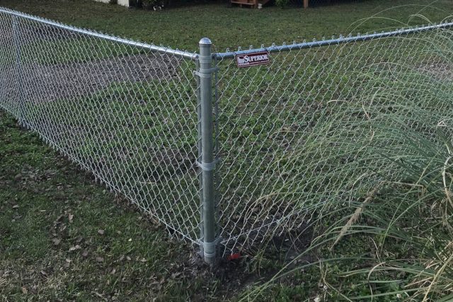 Residential Chain Link Fence 7