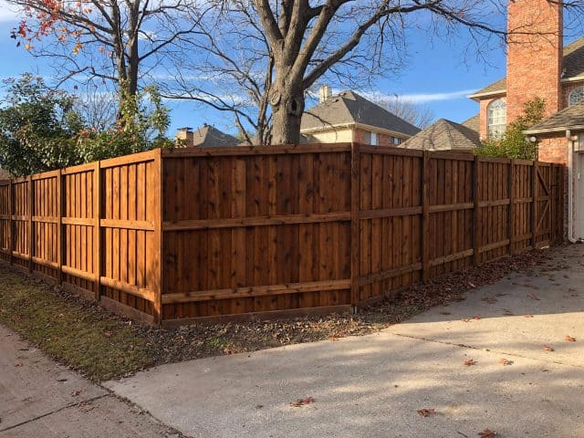 Master Series Wood Fence 19