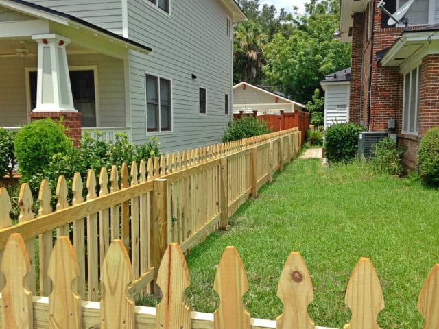 Who’s the Best Spring Hill Fence Company to Choose for Your Fencing Needs? The One You Can Trust