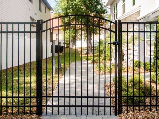 300 sterling aluminum fence double bottom rail