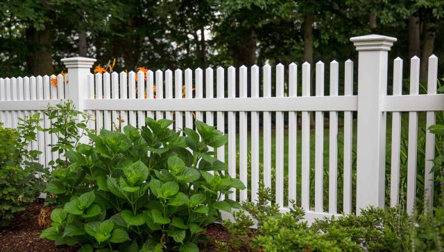 How to Choose the Best Boise Fence Company