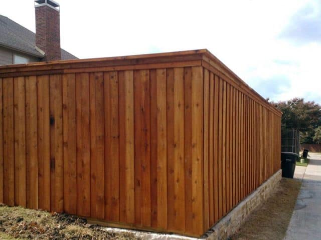 Why choose a cedar fence for your Orlando home?