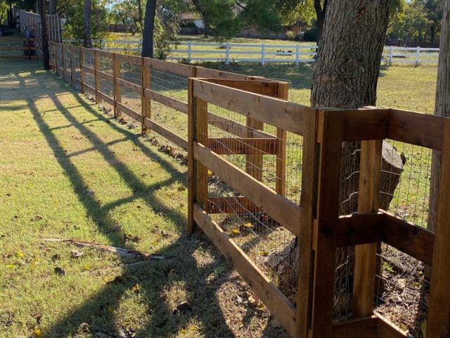 Is a Nashville Fence Builder Qualified?