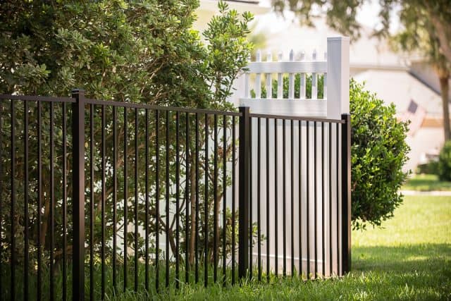 Aluminum Fence - Heritage