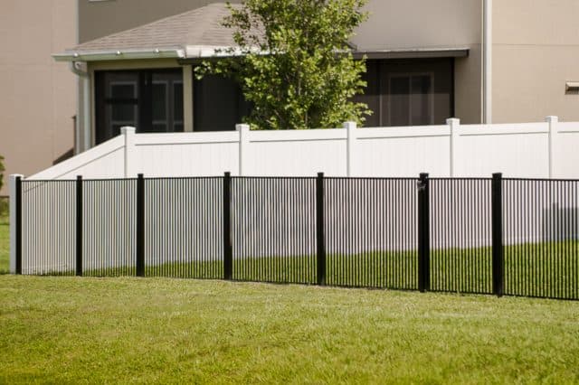 Aluminum Fence - Heritage Full Length