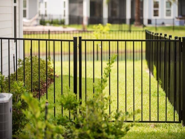 7 Sensational Benefits of Aluminum Fencing