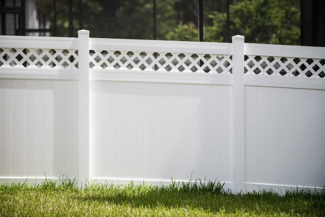 Vinyl Fence - Aberdeen