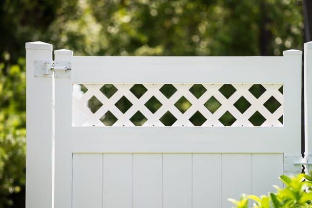 Vinyl Fence - Gate - Aberdeen