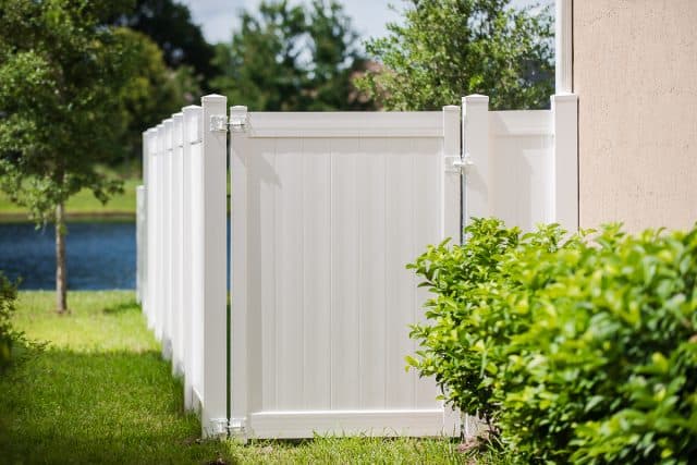 Vinyl Fence - Gate - White Hamilton