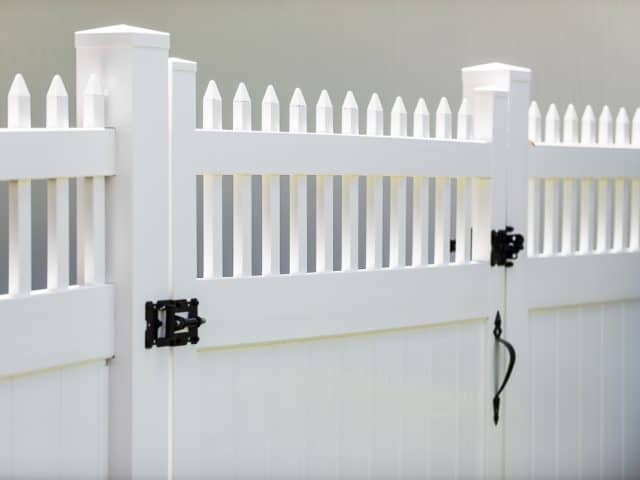 How to Build a Vinyl Fence