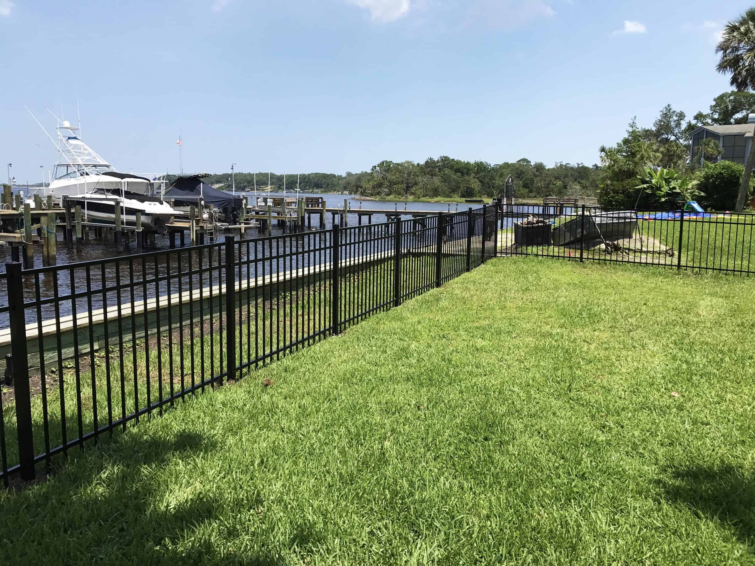 aluminum fence (1) https://www.superiorfenceandrail.com/wp-content/uploads/2021/01/aluminum-fence-1-scaled.jpg