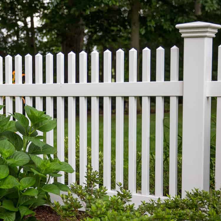 Newport News Fence Company white vinyl fence