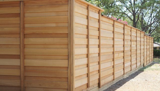 Work with a Trustworthy and Dependable Hockley Fence Company