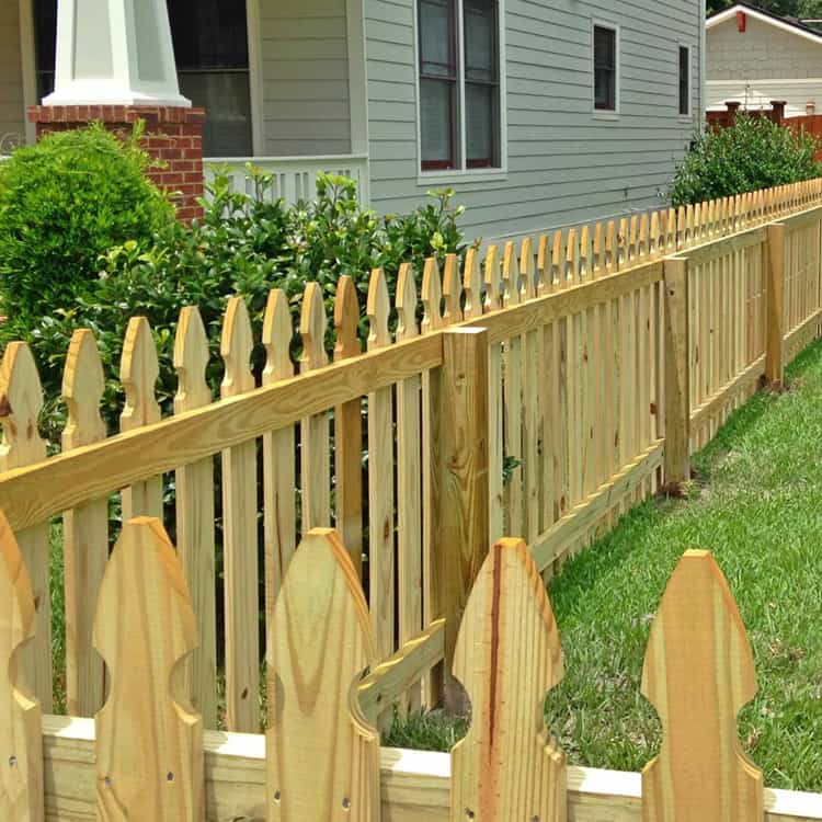 Harrisburg Fence Company wood picket fence