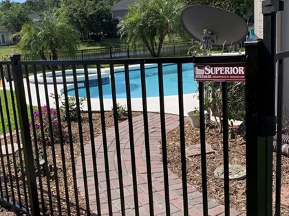 Arkansas Fence Company aluminum pool fence