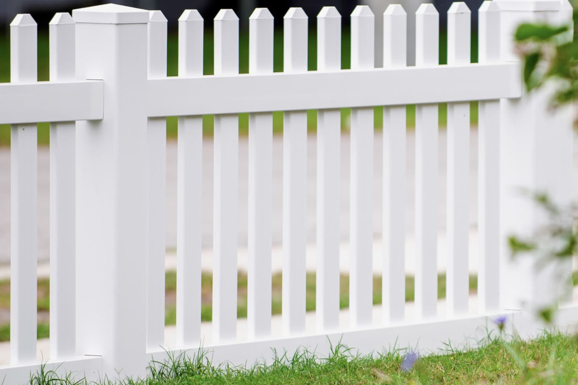 Simi Valley Fence Installation & Fence Company