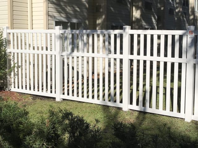 How Much Time Does a Hartford Fence Company Need to Install Fencing?