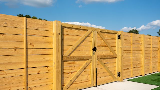 What Does It Mean If a Madison Fence Company Is Insured?