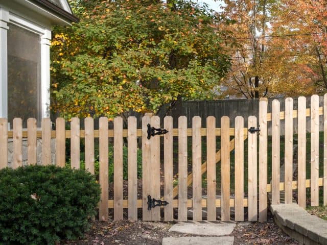 Does a Toms River Fence Company Get a Permit for You?