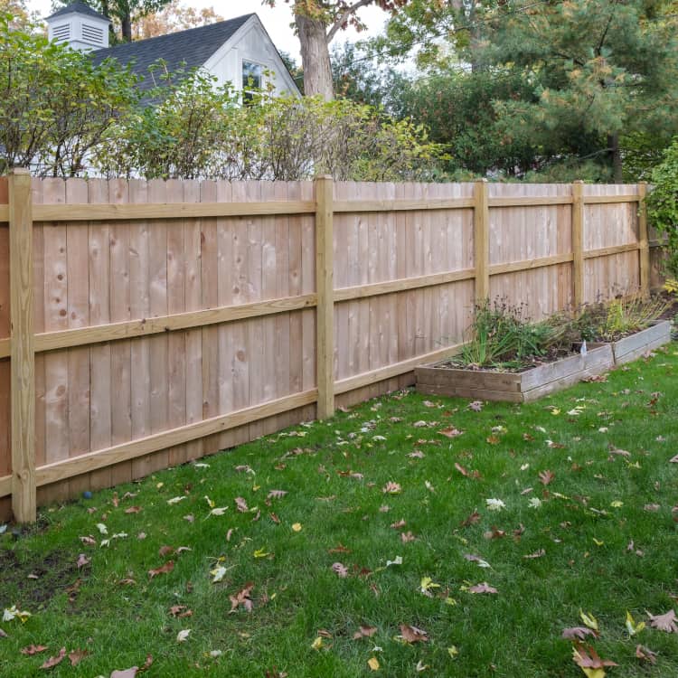 Alpharetta fence builder wood privacy fence