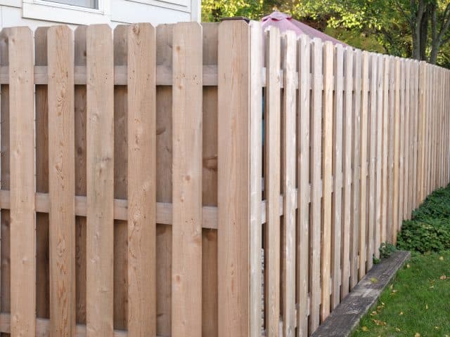 Does a Lakewood Fence Company Charge for a Quote?