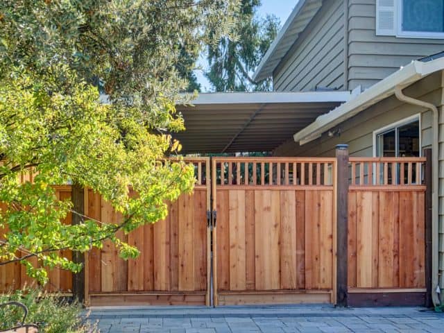 Omaha Fence Company: 3 Factors to Keep in Mind