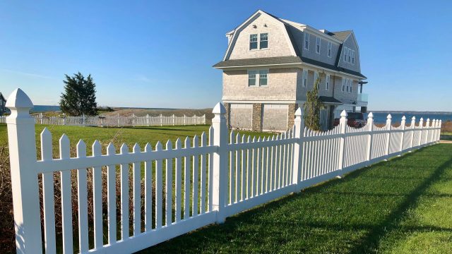 Transform Your Home with a Tamarac Fence Company Near Me