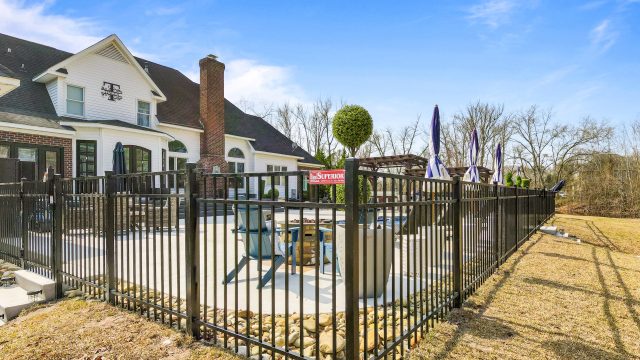 Understanding the Cost of Fence Builder Services in Arlington