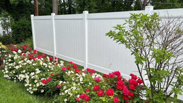 The Perks of Working with a Privacy Fence Installer Near Me in Northern NJ