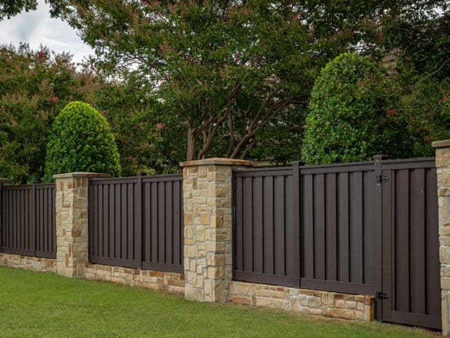 Custom Fencing Solutions from Your Trusted Glendale Fence Company