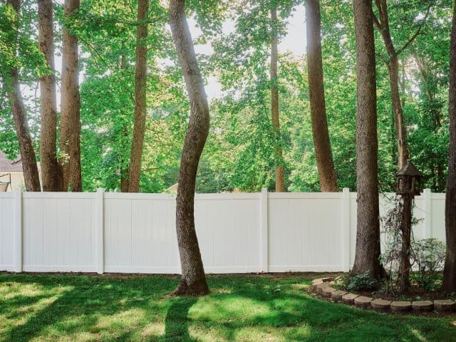 How To Choose The Best PVC Fence Colors For Your Rhode Island Property