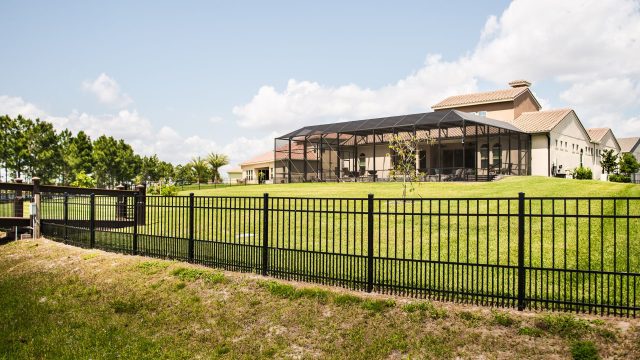 top fence company in Altadena