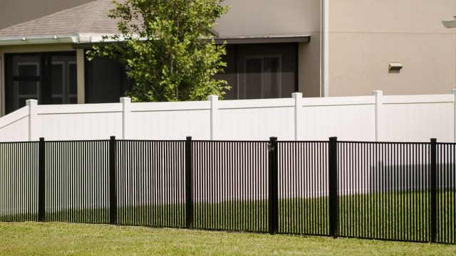 Where to Get Expert Aluminum Fence Installations in RI