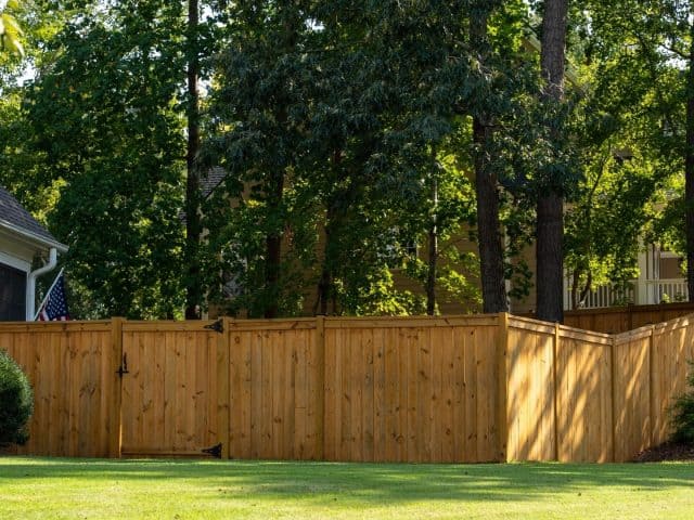 Fence Builder Collinsville – Build Your Dream Fence Now, Affordably