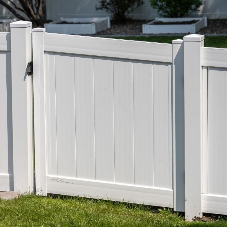 Privacy fence installers Privacy fence installers