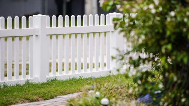 fence company near me
