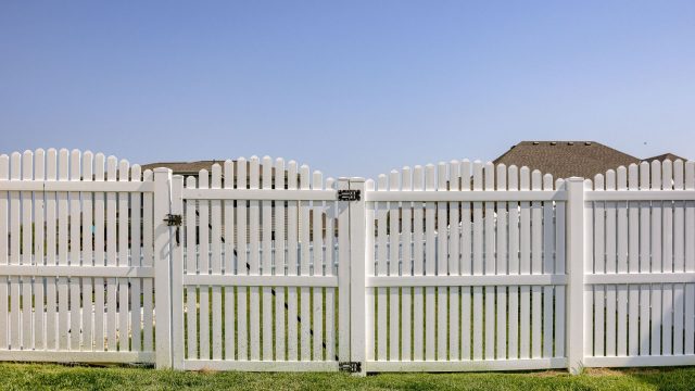How Fence Companies in Cleveland Helped One Homeowner Find Peace