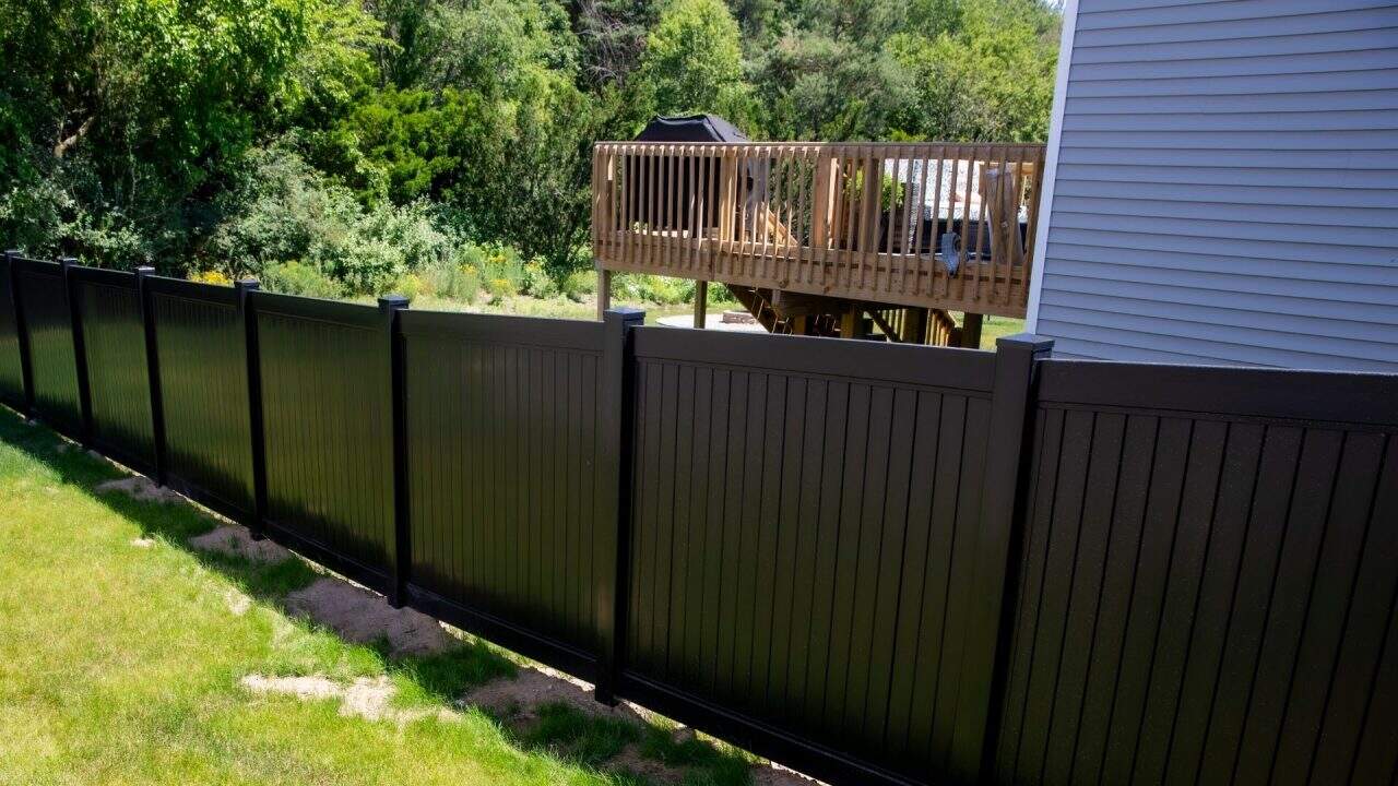 Fence financing